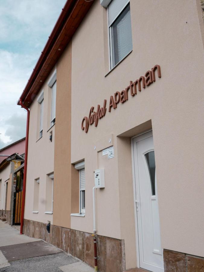 Varfal Apartman Eger Ngoại thất bức ảnh